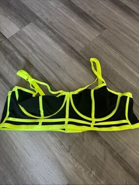 Torrid Curve 3 bra womens plus black neon yellow sexy
